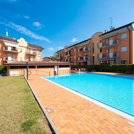 Appartamento Francesca Sirmione Luaran gambar