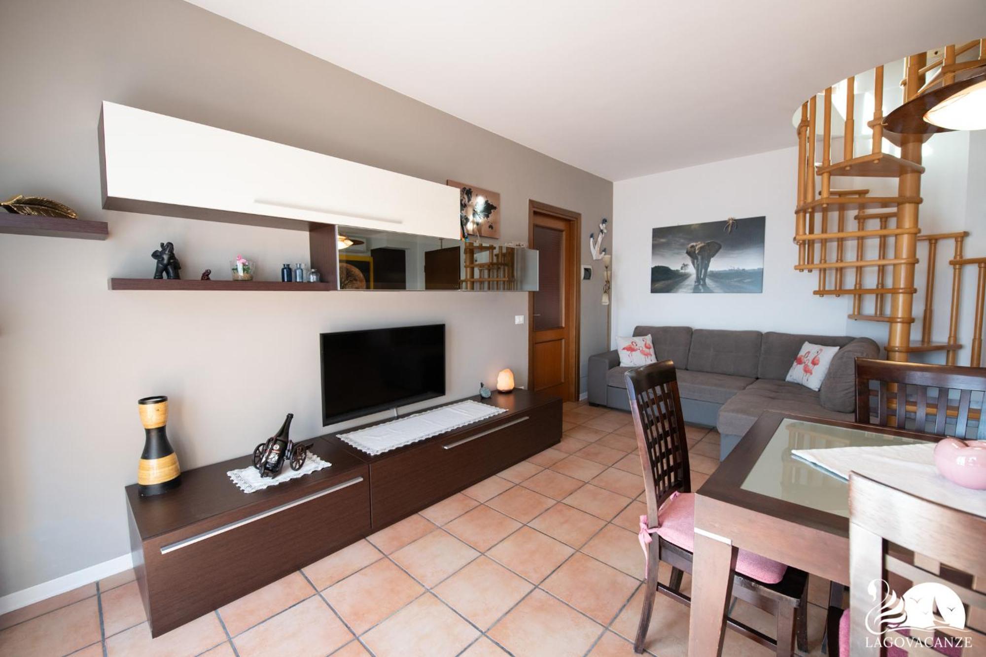 Appartamento Francesca Sirmione Luaran gambar