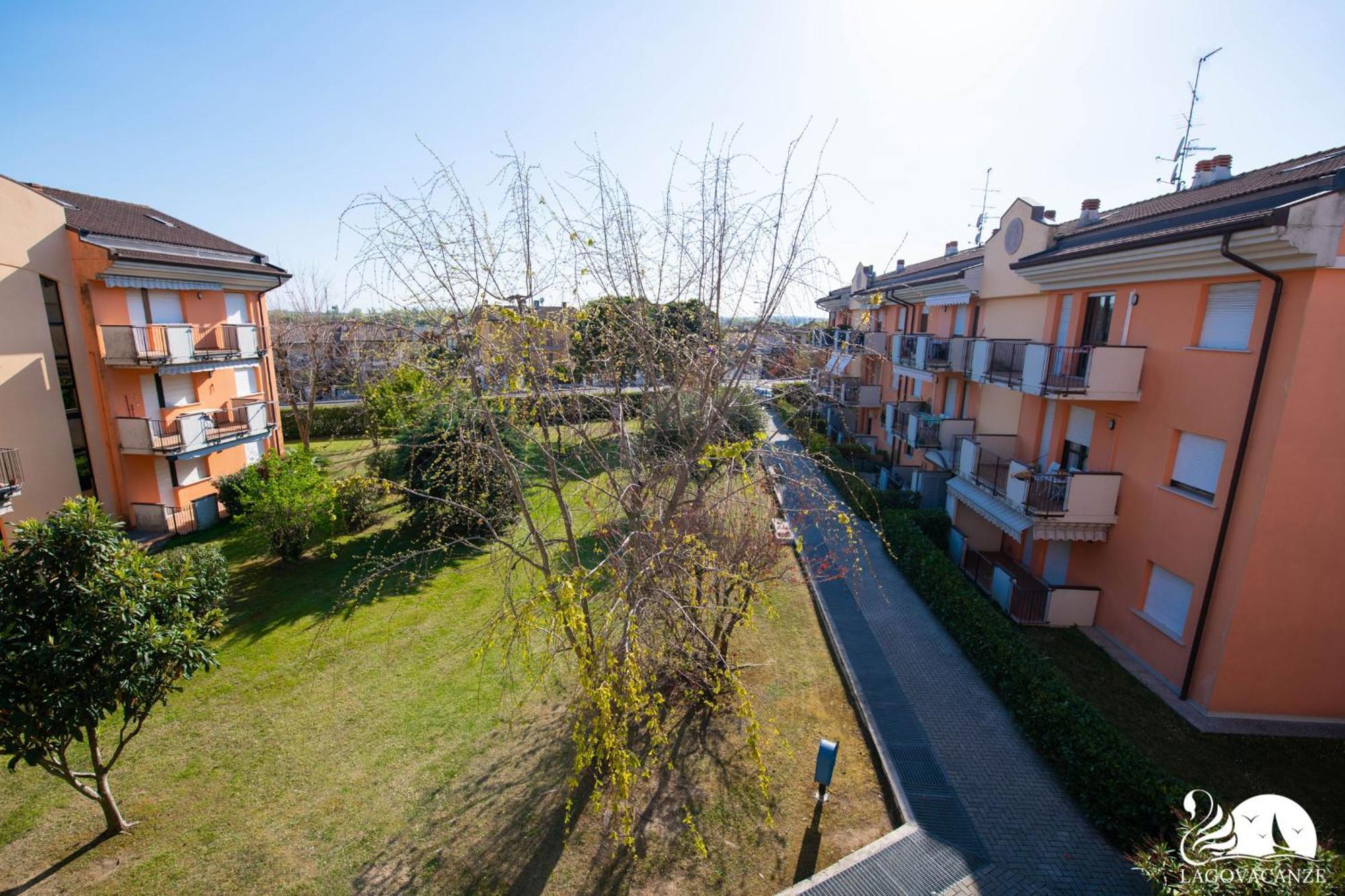 Appartamento Francesca Sirmione Luaran gambar