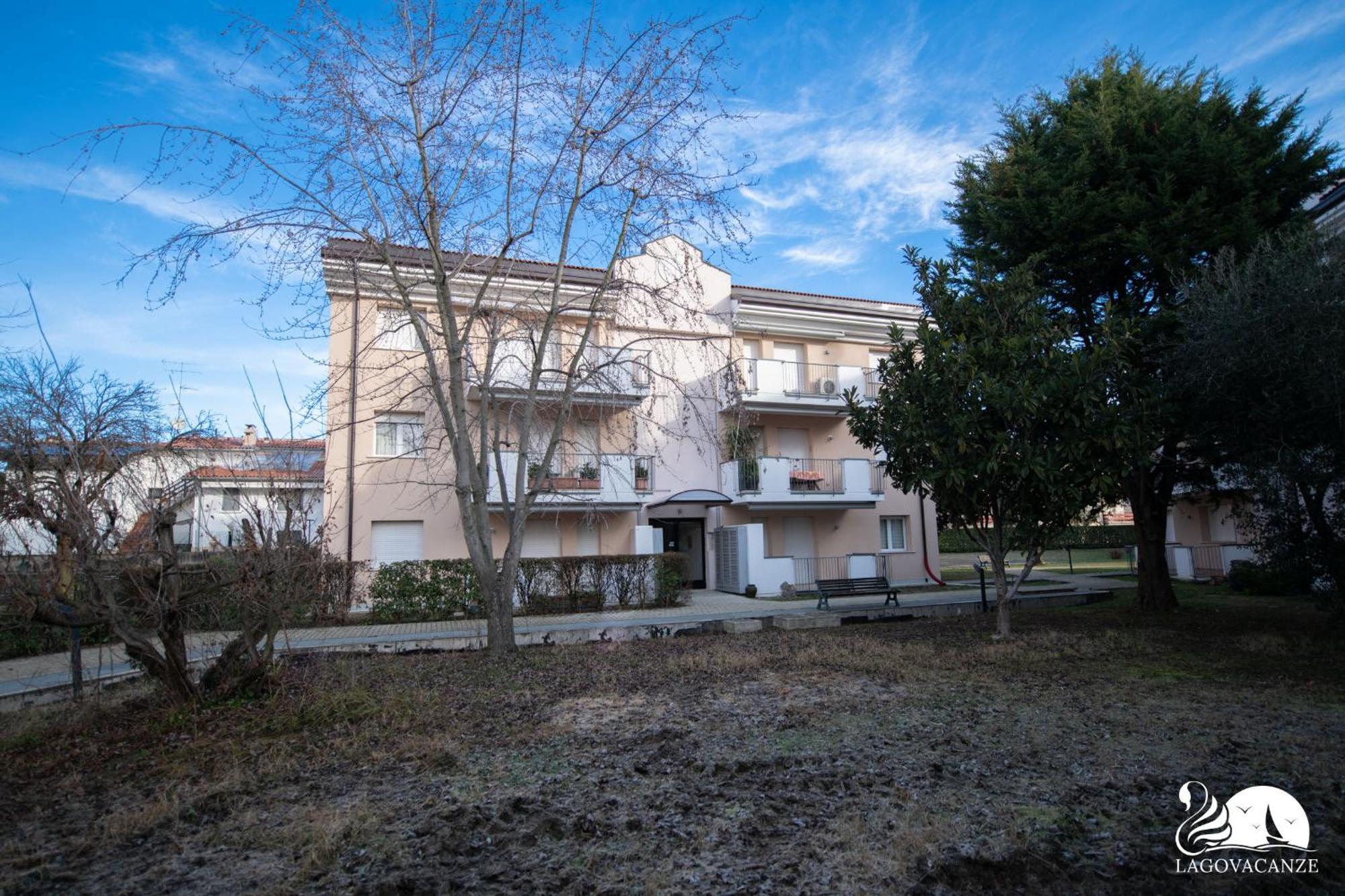Appartamento Francesca Sirmione Luaran gambar