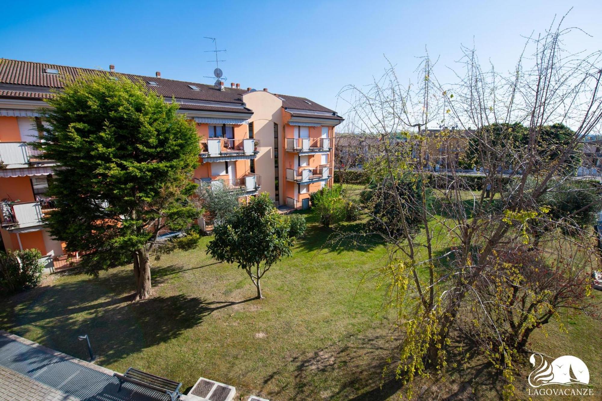 Appartamento Francesca Sirmione Luaran gambar